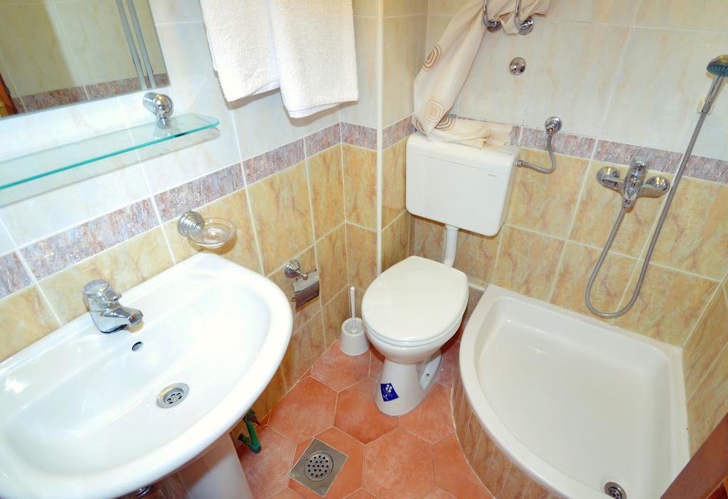 Guest House Villa Iva Budva Ruang foto