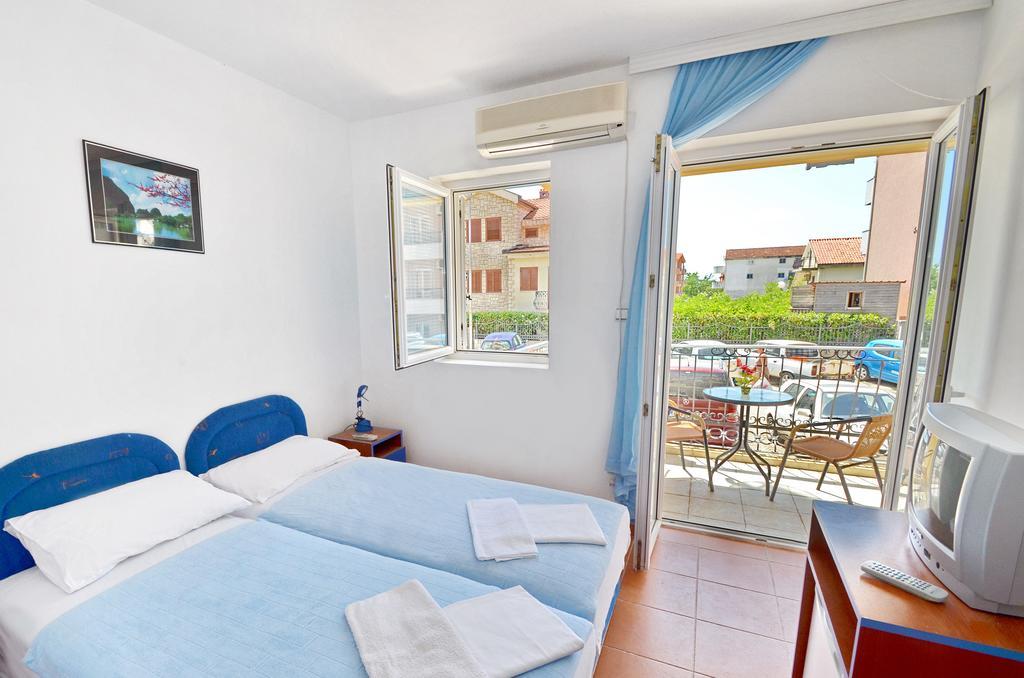 Guest House Villa Iva Budva Ruang foto