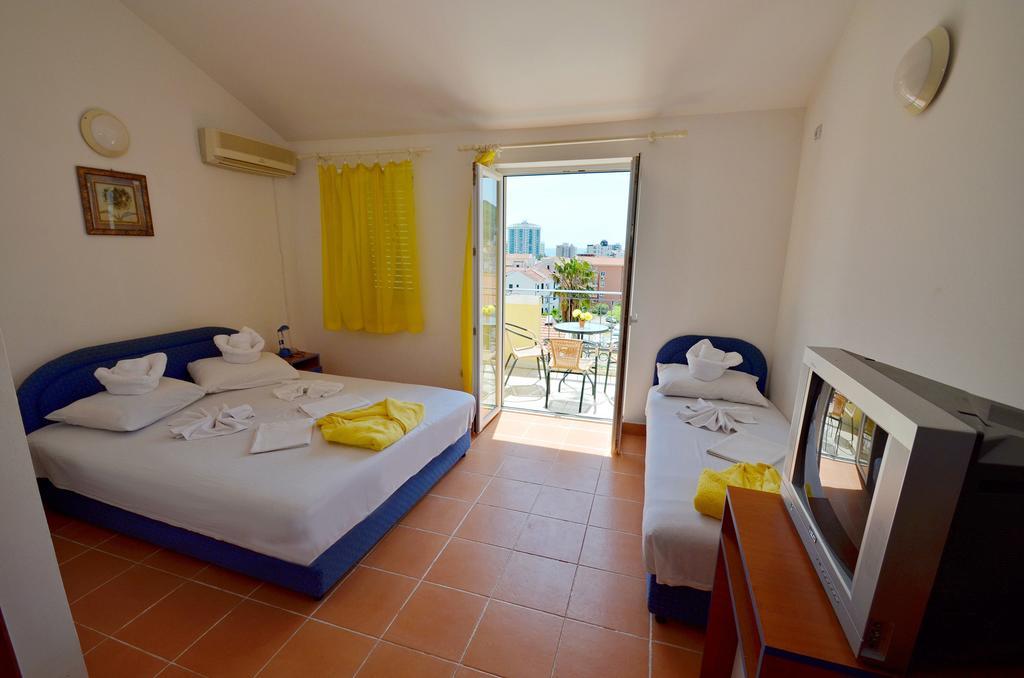 Guest House Villa Iva Budva Ruang foto